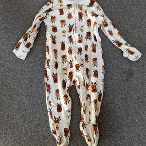 Deer footed 2-way zip pajamas size 3-6 month